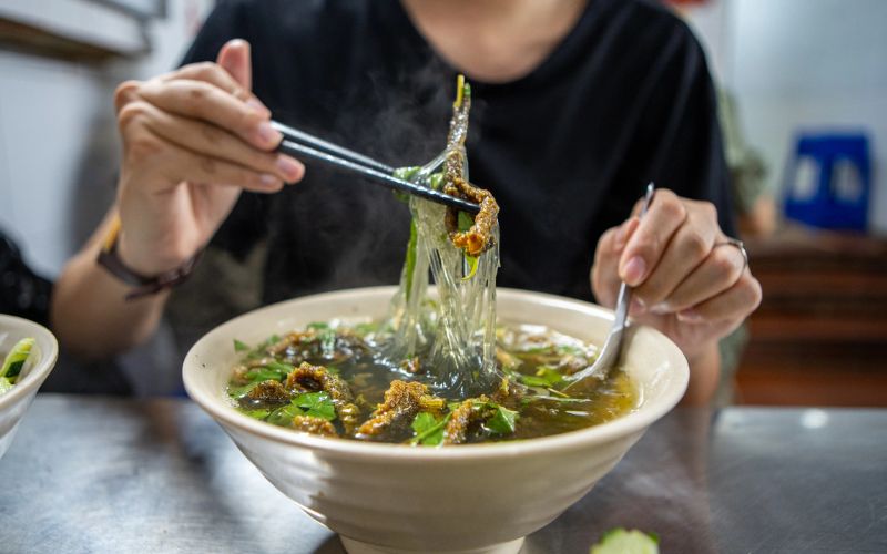 Top 9 winter dishes in Hanoi to warm your heart on a cold day 10