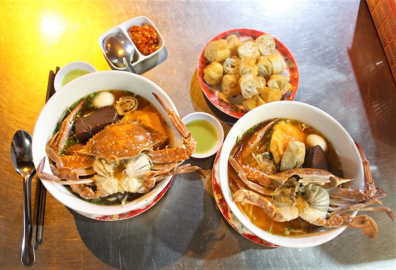 Top 5 famous crab noodle soup shops in Saigon 2