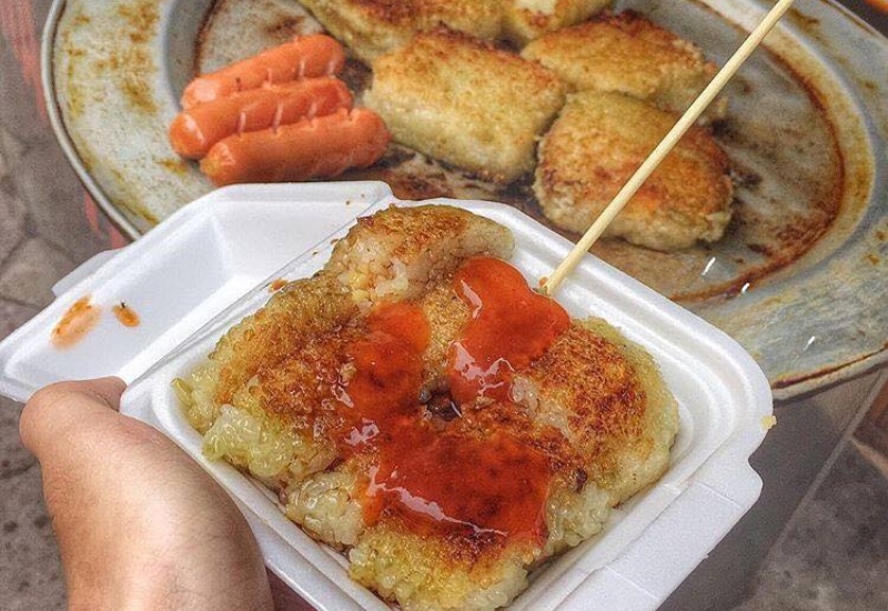 Top 8 famous and super delicious fried banh chung shops in Hanoi 5