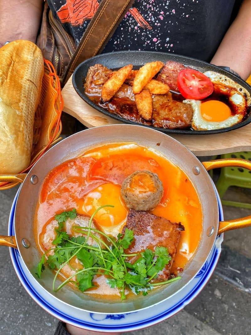 Top delicious banh mi shops in Hanoi that you must try 2