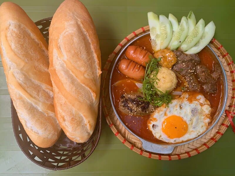 Top delicious banh mi shops in Hanoi that you must try 4