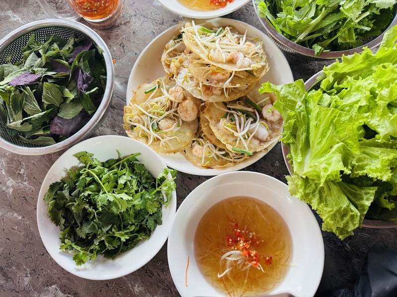 Save now the 9 most popular banh xeo shops in Da Lat 5