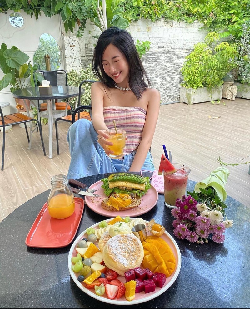 Top 10 brunch shops in Hanoi enjoying cuisine from Asia to Europe 12