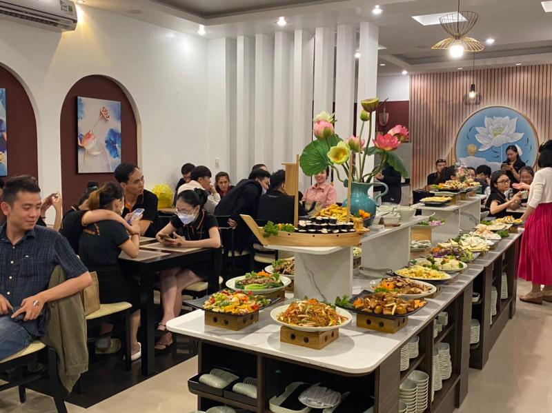 9 most ideal places to enjoy vegetarian buffet in Binh Thanh 2