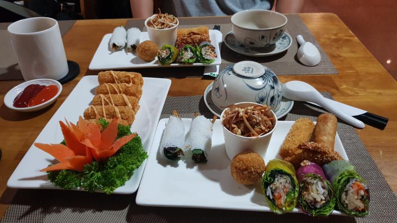 9 most ideal places to enjoy vegetarian buffet in Binh Thanh 6