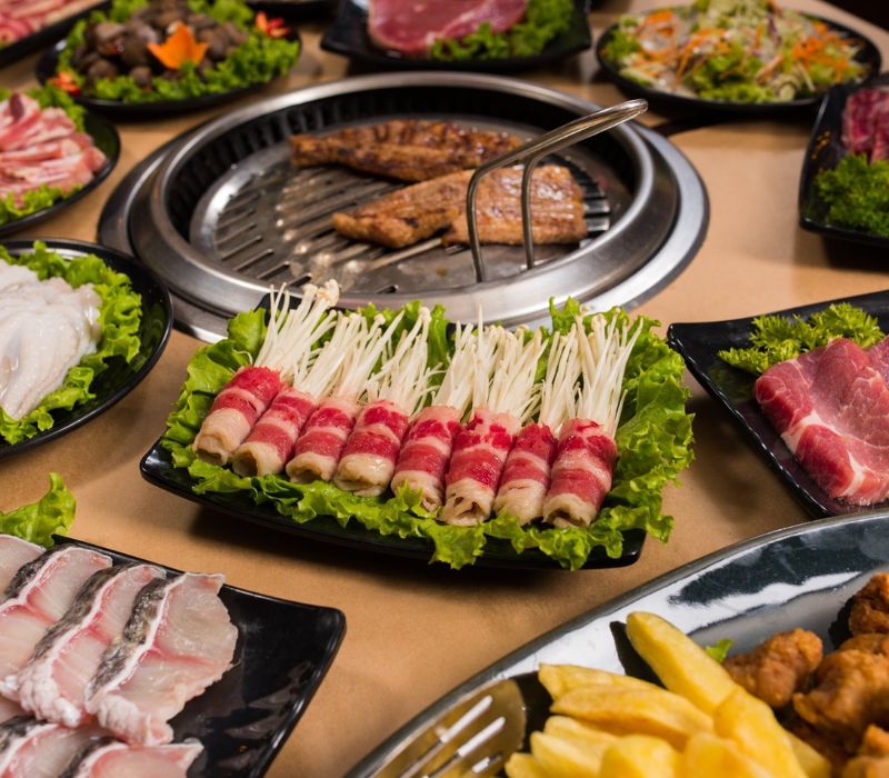 Be ecstatic at Hanoi's 12 classy grilled buffet restaurants 7