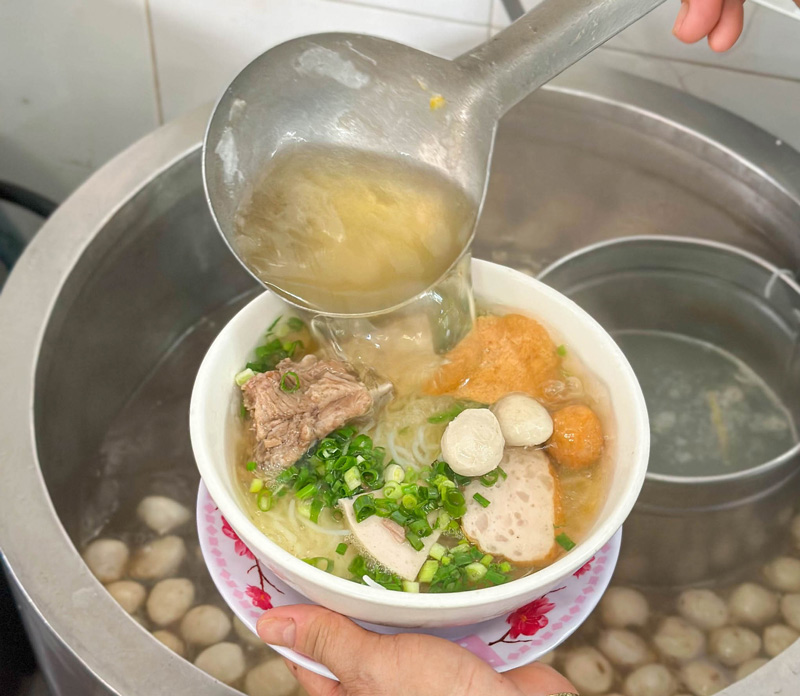 Ba Chieu vermicelli, more than half a century associated with Bac Hai 7 residential area