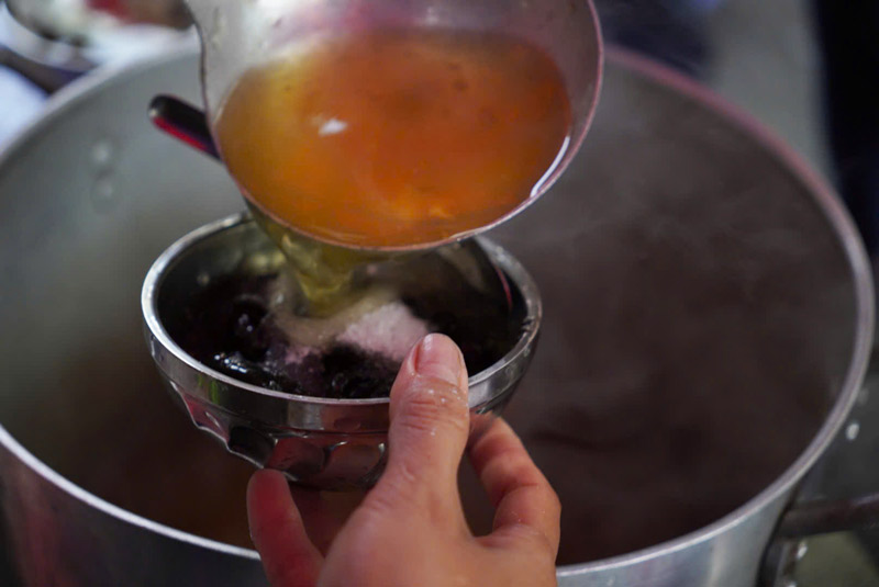 Chicken poop sweet soup, a sweet soup that attracts diners because of its strange and ugly name 7