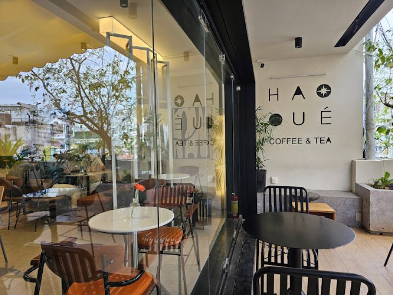 Explore apartment 35 Nguyen Van Trang with extremely chill relaxation spots 7