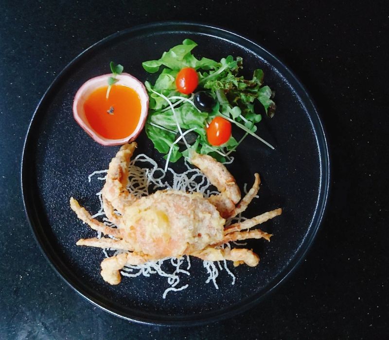 Elisa Floating Restaurant, the most luxurious culinary space in Saigon 11