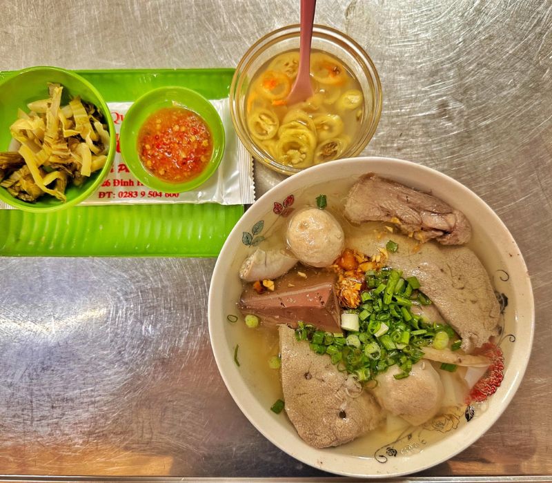 Hu Tieu Ho, traditional flavor of the Tieu people in Saigon 8