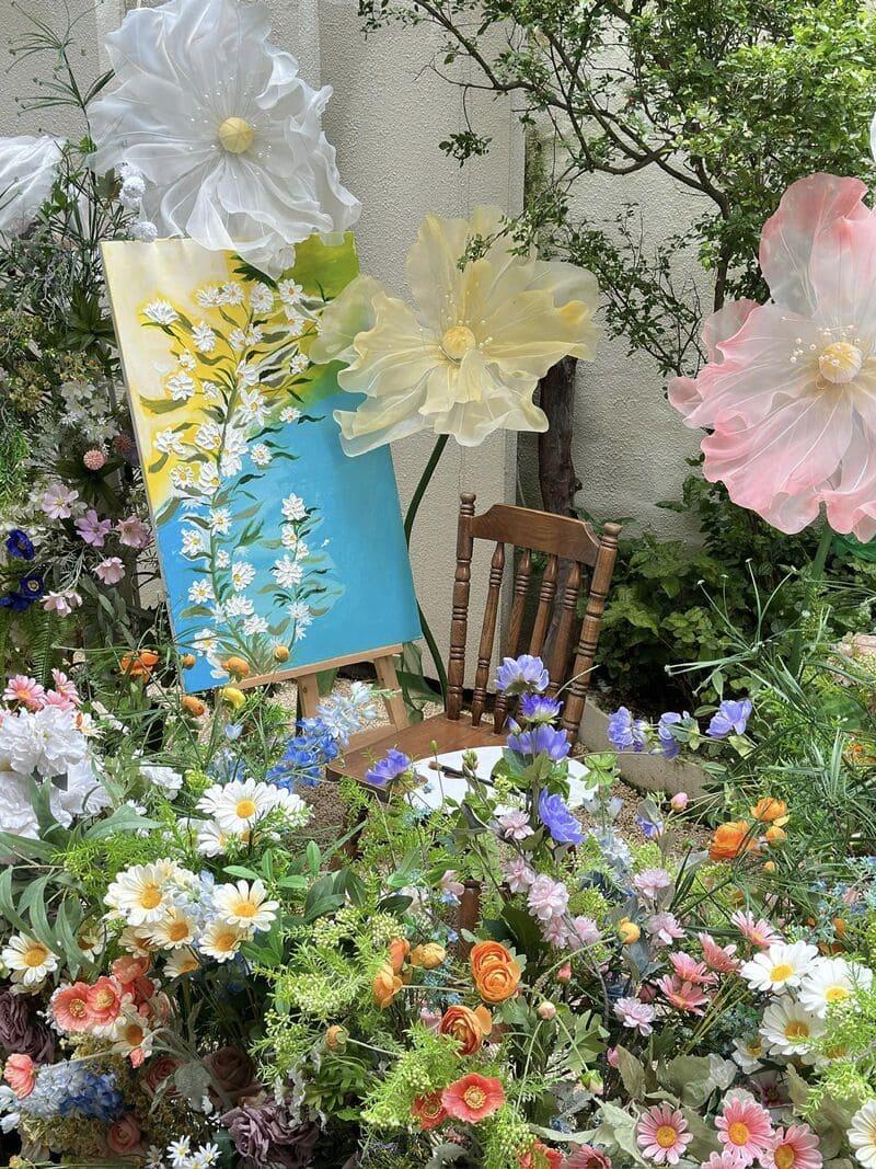 Explore La Jolie Café, a fairy tale garden in the heart of Hanoi 7