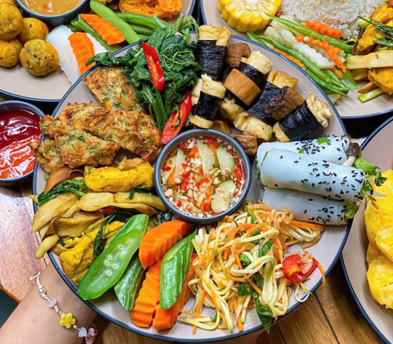 12 vegetarian restaurants in Hanoi that will make you fall in love from the first time you try them 10