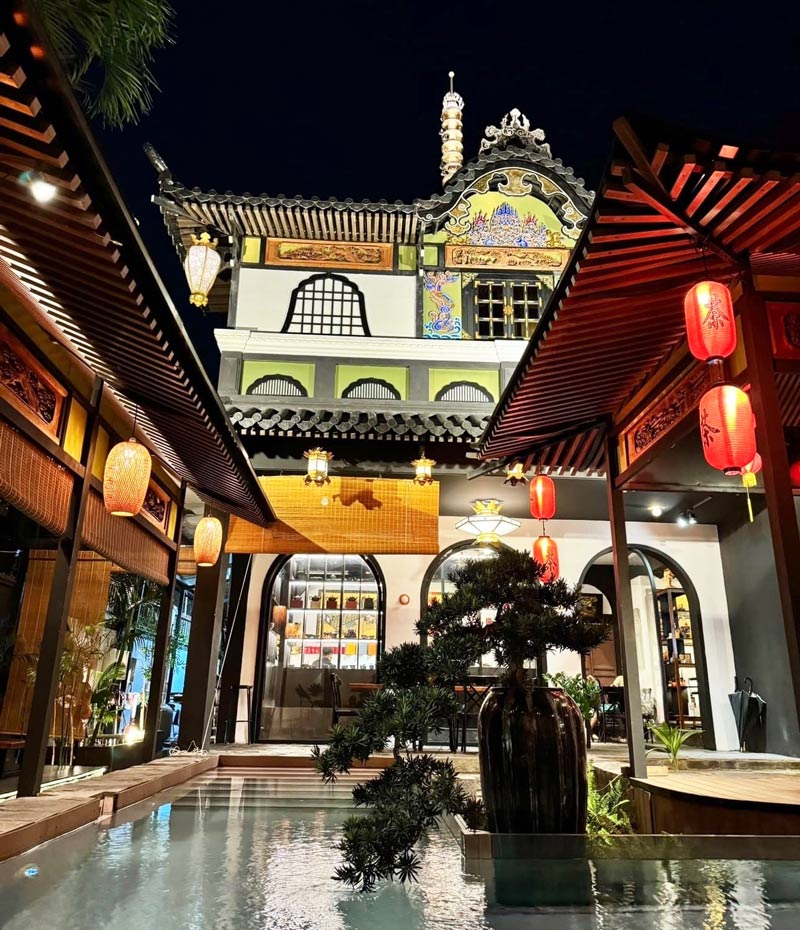 Top 8 vegetarian restaurants in District 2, delicious food, pure space 8