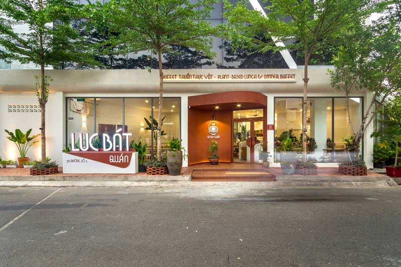 Top 8 vegetarian restaurants in District 2 with delicious food and pure space 7