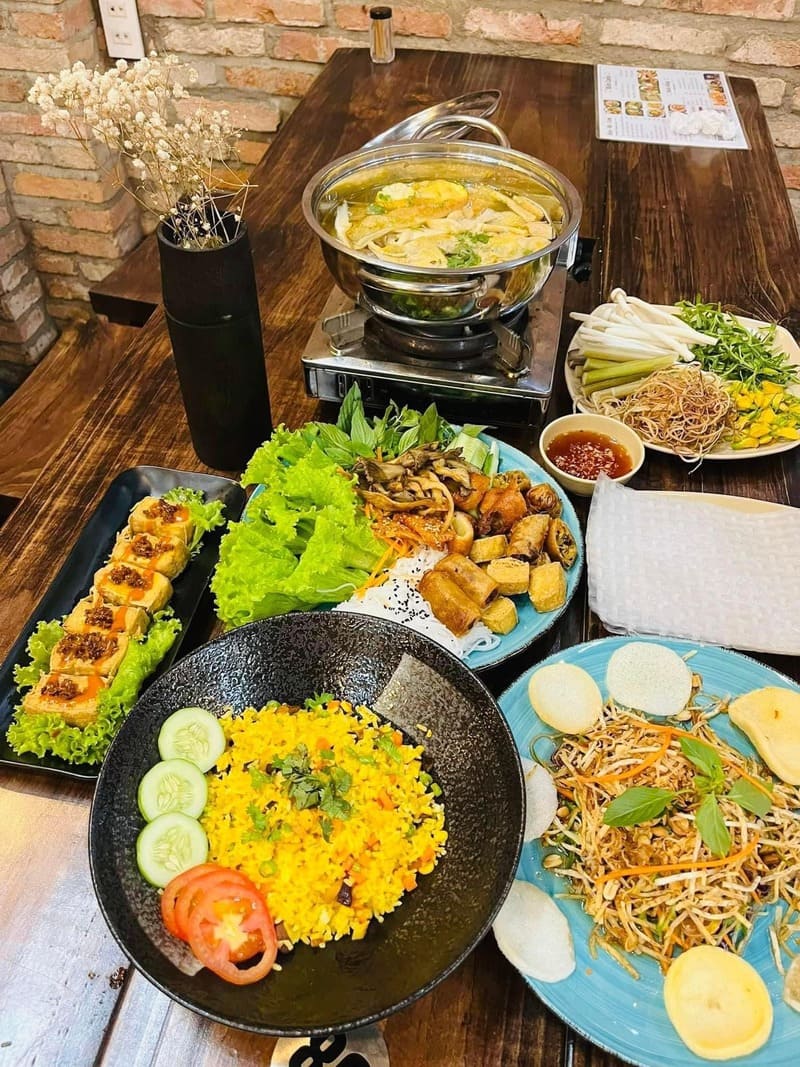 Discover the flavors of 9 famous Dalat vegetarian restaurants near and far 6