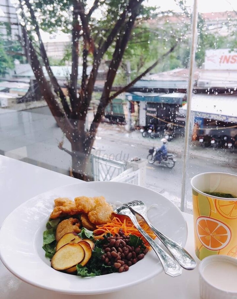 Top 10+ famous delicious Go Vap vegetarian restaurants and bars 5