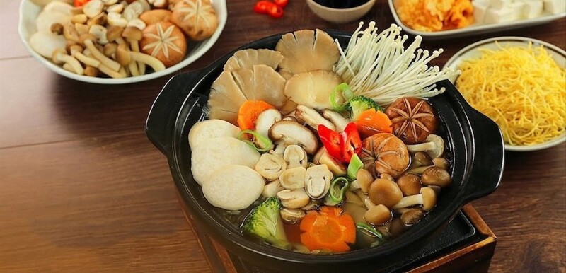 Top 10+ famous delicious Go Vap vegetarian restaurants and bars 9
