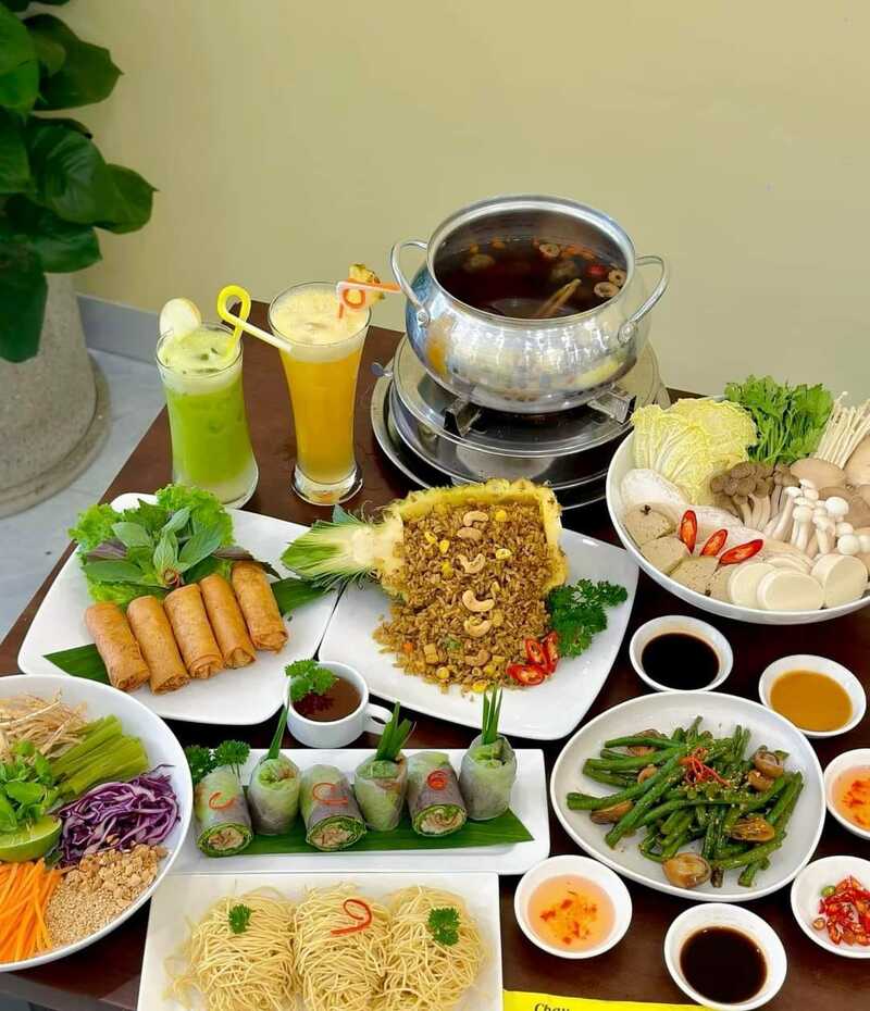 Top 13 vegetarian restaurants and bars in Hanoi you must definitely try 2