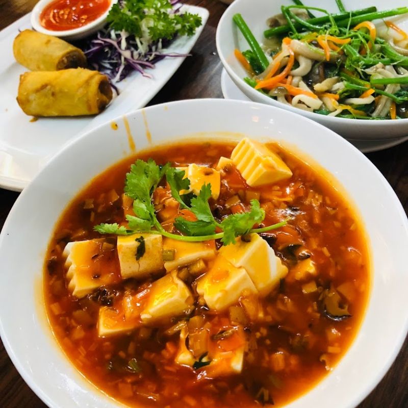 Top 10 vegetarian restaurants in District 5 that are delicious, nutritious, and cheap with diverse menus 4