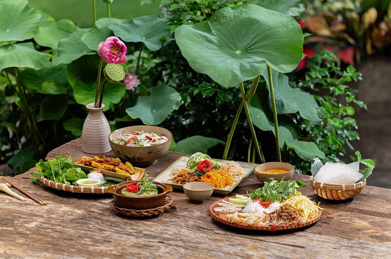 Suggested 12 most delicious and attractive Tan Binh vegetarian restaurants and bars 2