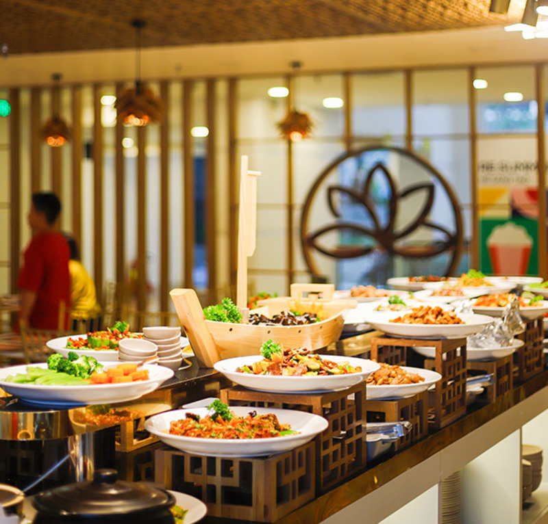 Suggest 12 most delicious and attractive Tan Binh vegetarian restaurants and bars 3