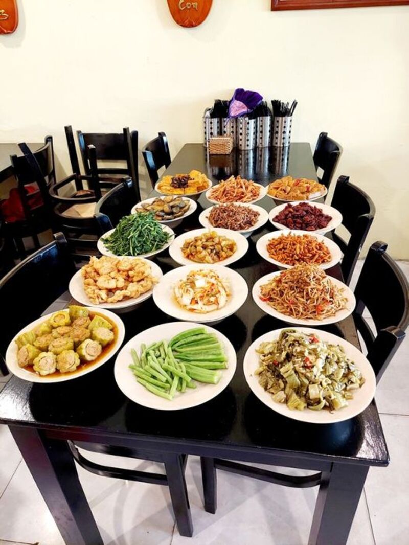 Immediately save 10 Tan Phu vegetarian restaurants and bars with diverse and quality dishes 3