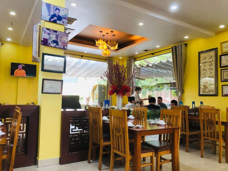 Top 9 delicious Thu Duc vegetarian restaurants, affordable prices 4