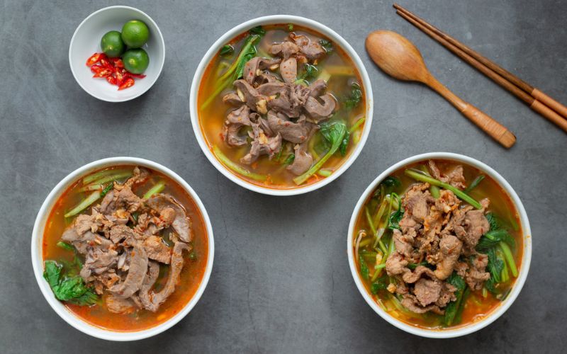 Top 10+ spicy noodle shops in Hanoi that are most popular with diners