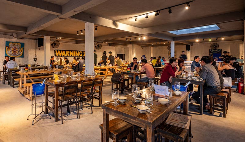 Top 8 delicious pubs in District 3 famous for Saigon 4