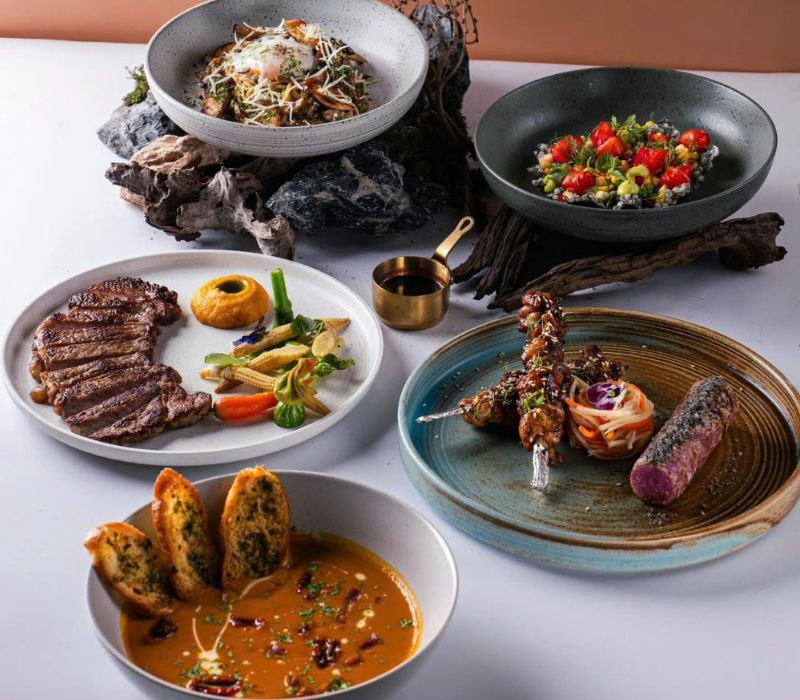Western European style Sori Cafe & More 10