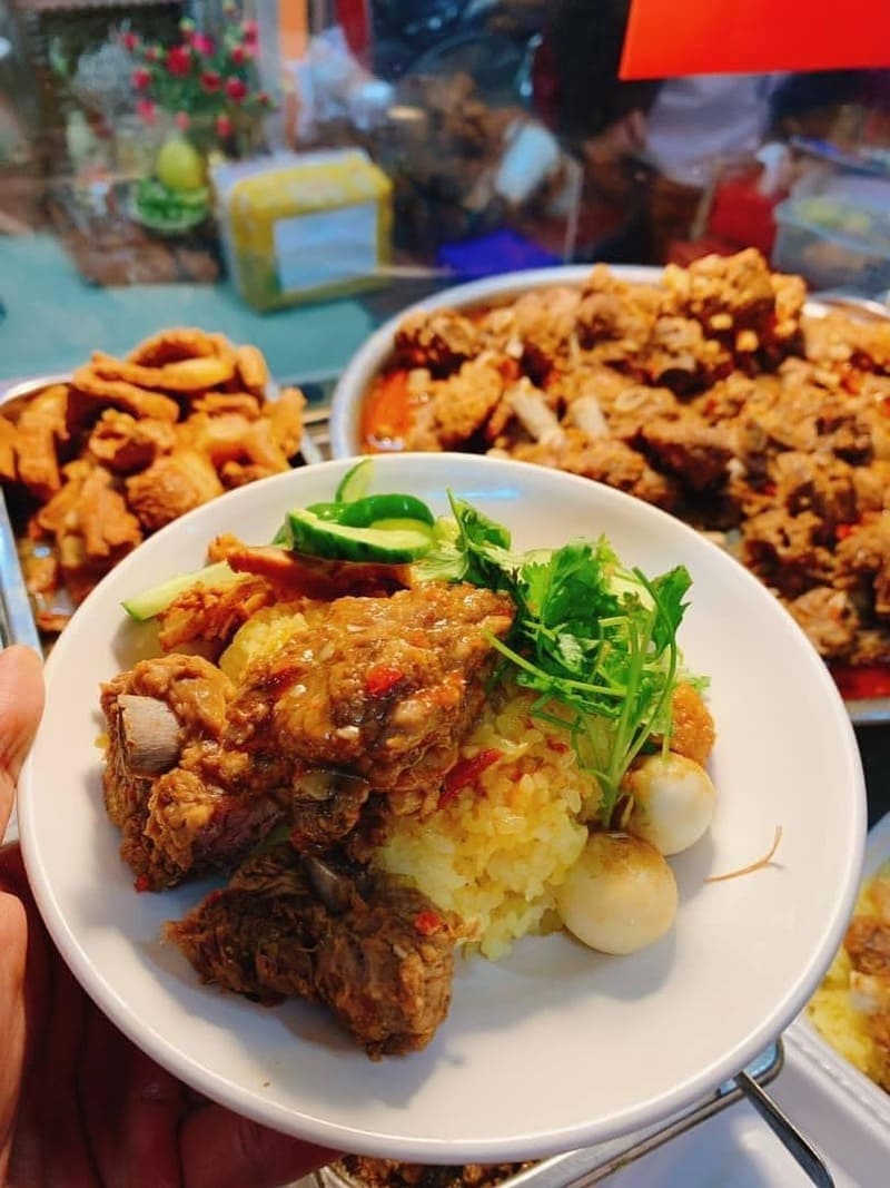 Search for the 8 best late night sticky rice restaurants in Hanoi 3