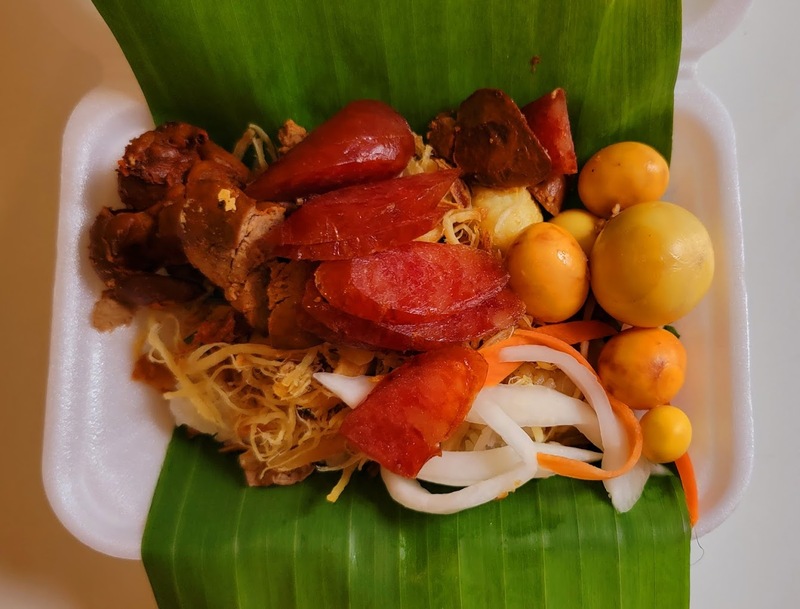 Visit 10 famous delicious sticky rice restaurants in Saigon 3