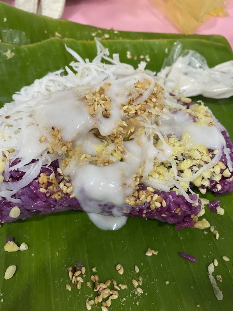 Visit 10 famous delicious sticky rice restaurants in Saigon 10