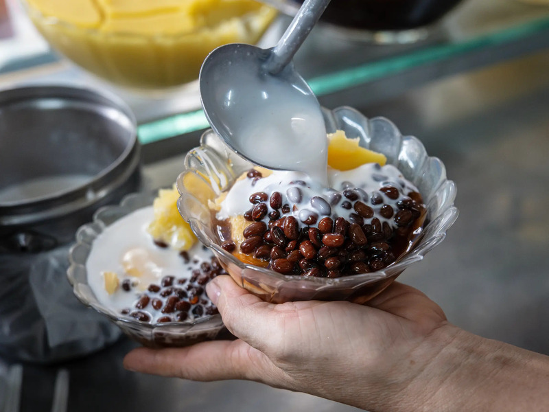 Coconut and durian sticky rice, a unique and addictive dish 10