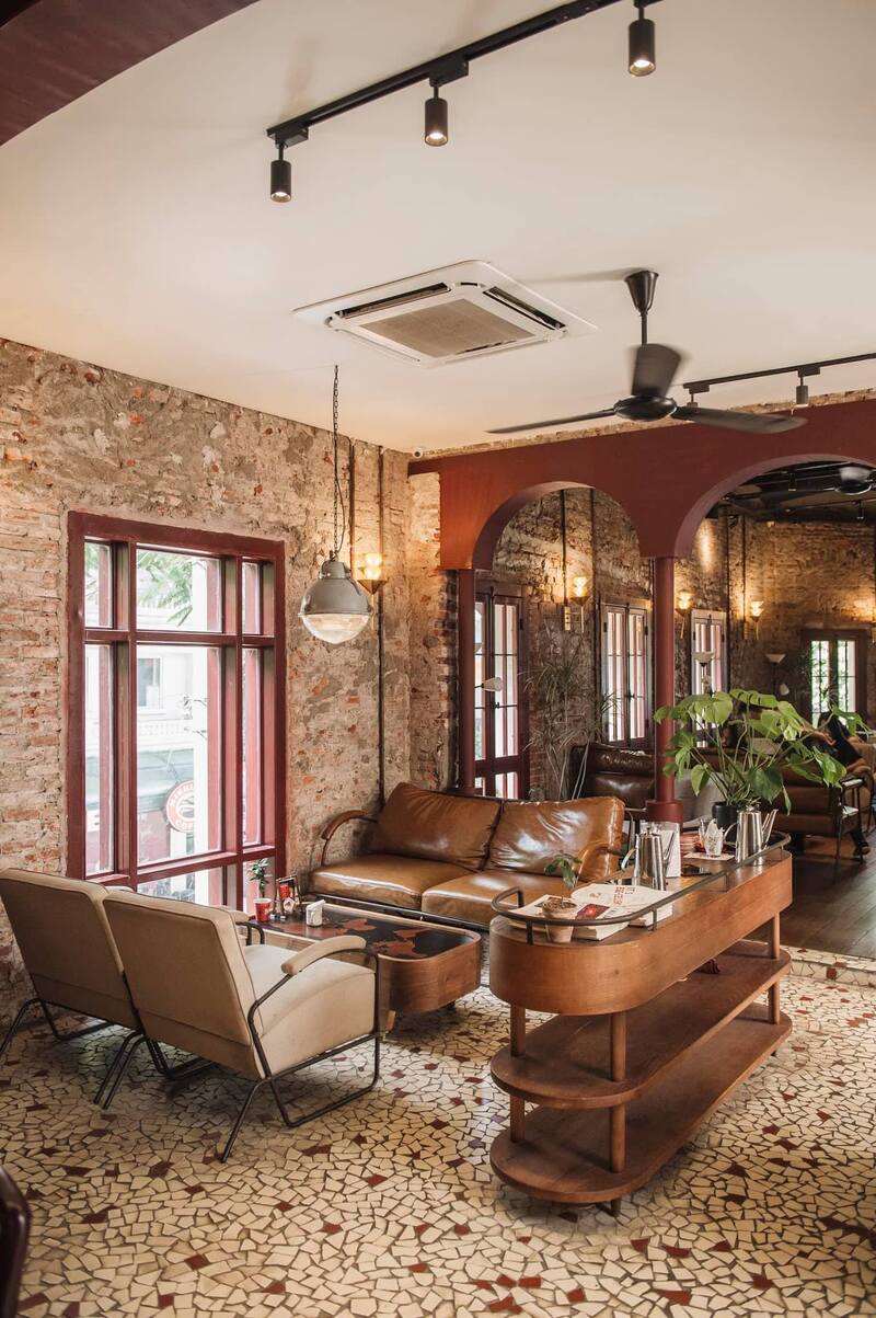 All Day Coffee, an array of European colors in the heart of the capital 3