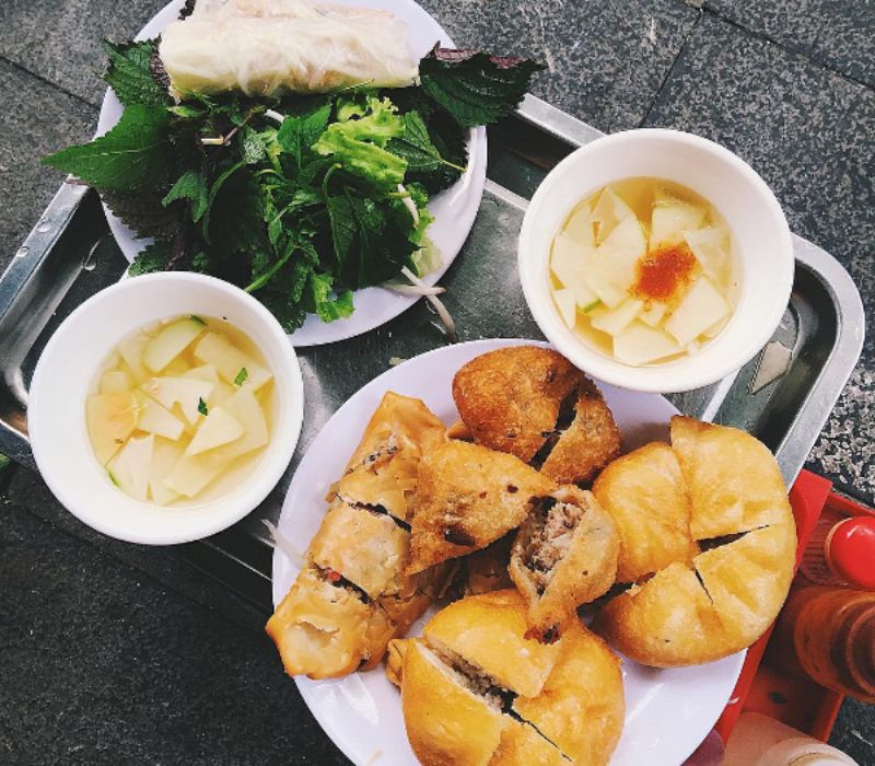 Get full with 15 super delicious Hanoi snack shops for you 2