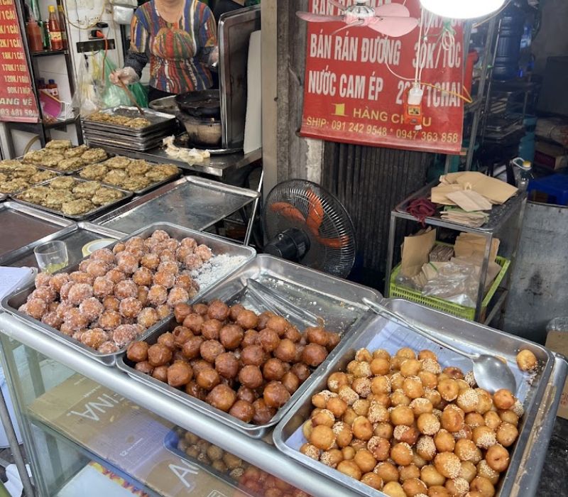 Get full with 15 super delicious Hanoi snack shops for you 5