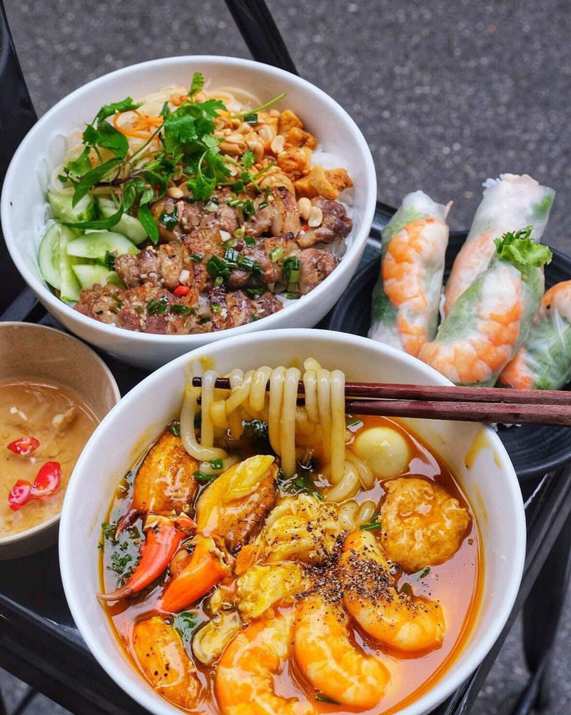 List of 10 banh noodle shops in Hanoi that are addictive to eat 6