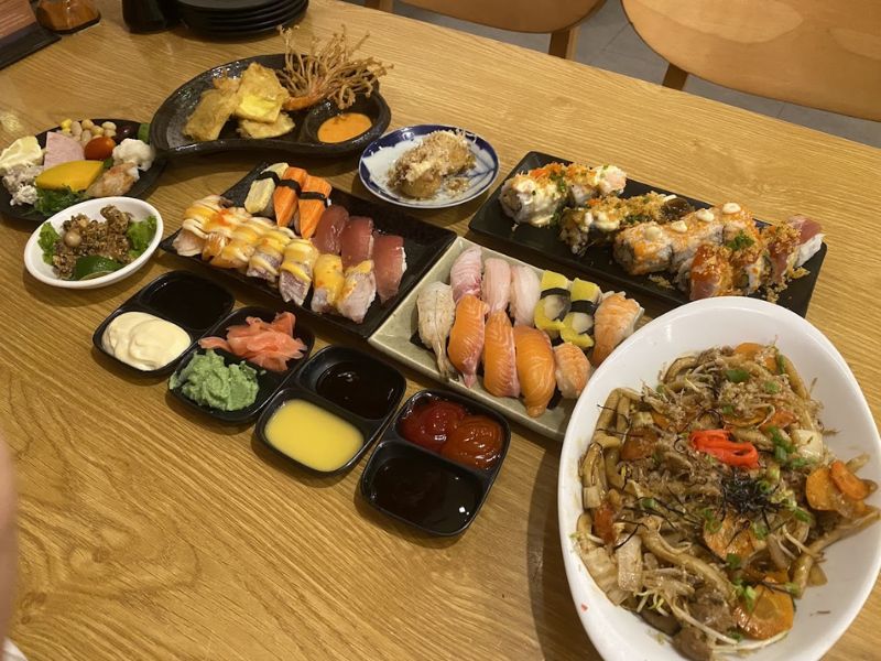 Top 10 super delicious Go Vap buffet restaurants for devotees 9