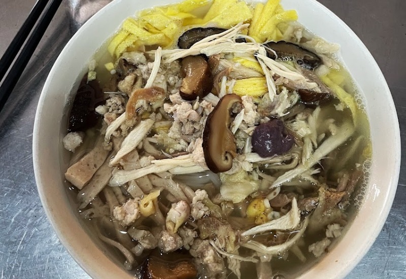 Save now 14 delicious bun thang restaurants in Saigon, authentic North 16 flavor
