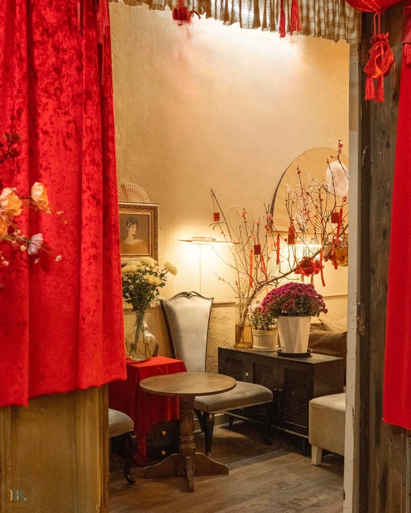 Top 12 cafes decorated for Tet in Hanoi for photography enthusiasts 5