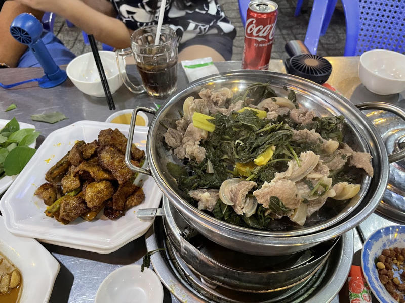 Pocket 8 delicious, quality hot pot restaurants in the heart of Saigon 6