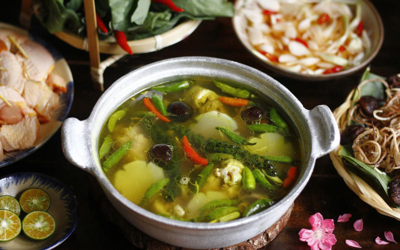 Pocket 8 delicious, quality hot pot restaurants in the heart of Saigon 8