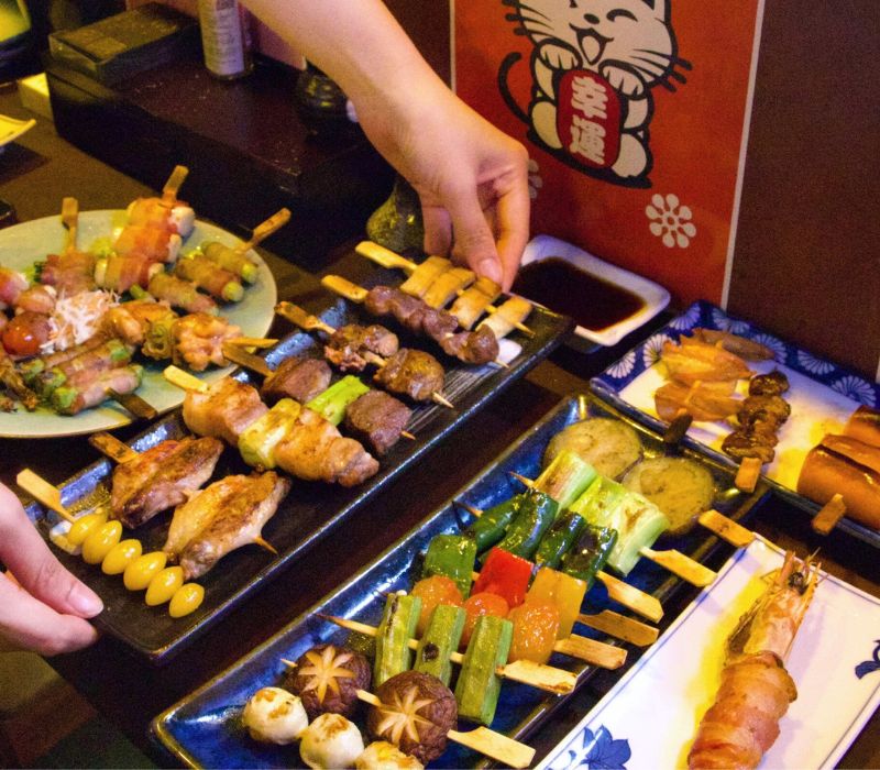 Top 9 most unique Japanese-style Izakaya pubs in Saigon 5