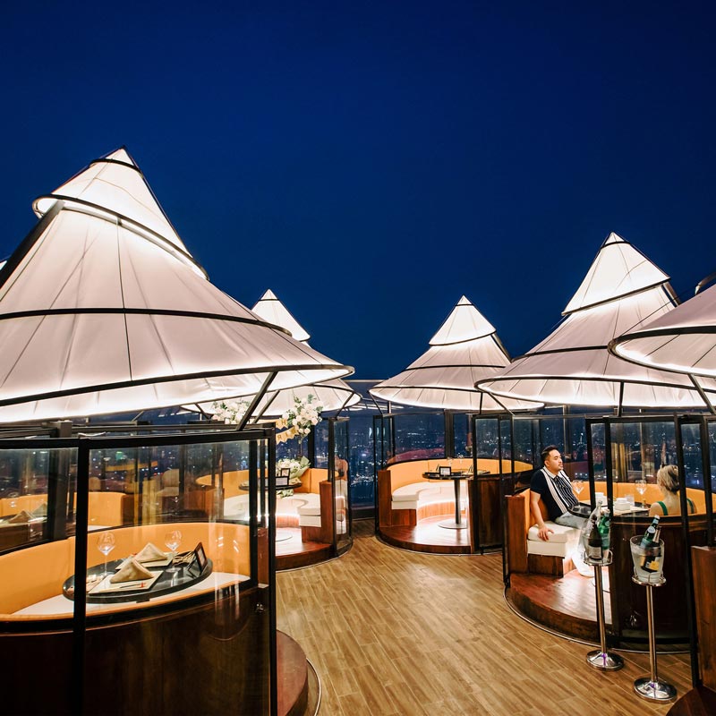 Explore the list of 8 luxurious, class 2 Landmark 81 restaurants