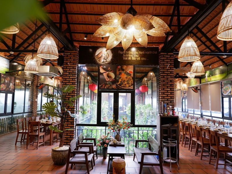 List of 11 restaurants in District 7 with beautiful space and delicious food 2