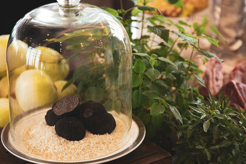 Come to Oriental Pearl to enjoy the most expensive Landmark pho in Vietnam 5