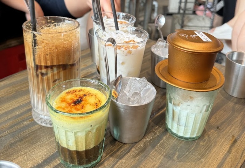 Save now the top 11 extremely hot Nguyen Hue apartment cafes 10