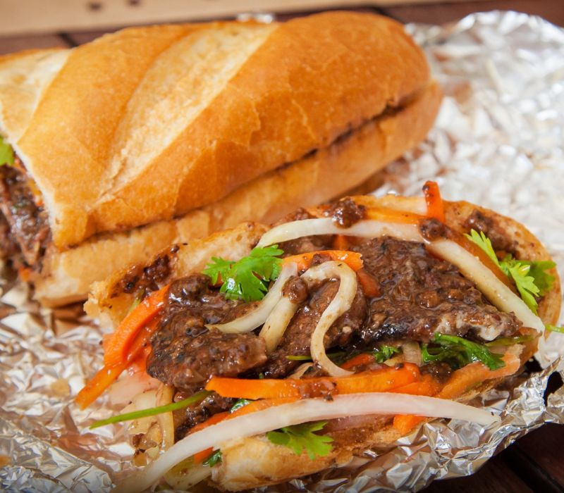 Discover 12 delicious Cau Giay restaurants with quality and affordable prices 4